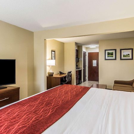 Comfort Inn & Suites Greenwood Near University Zewnętrze zdjęcie