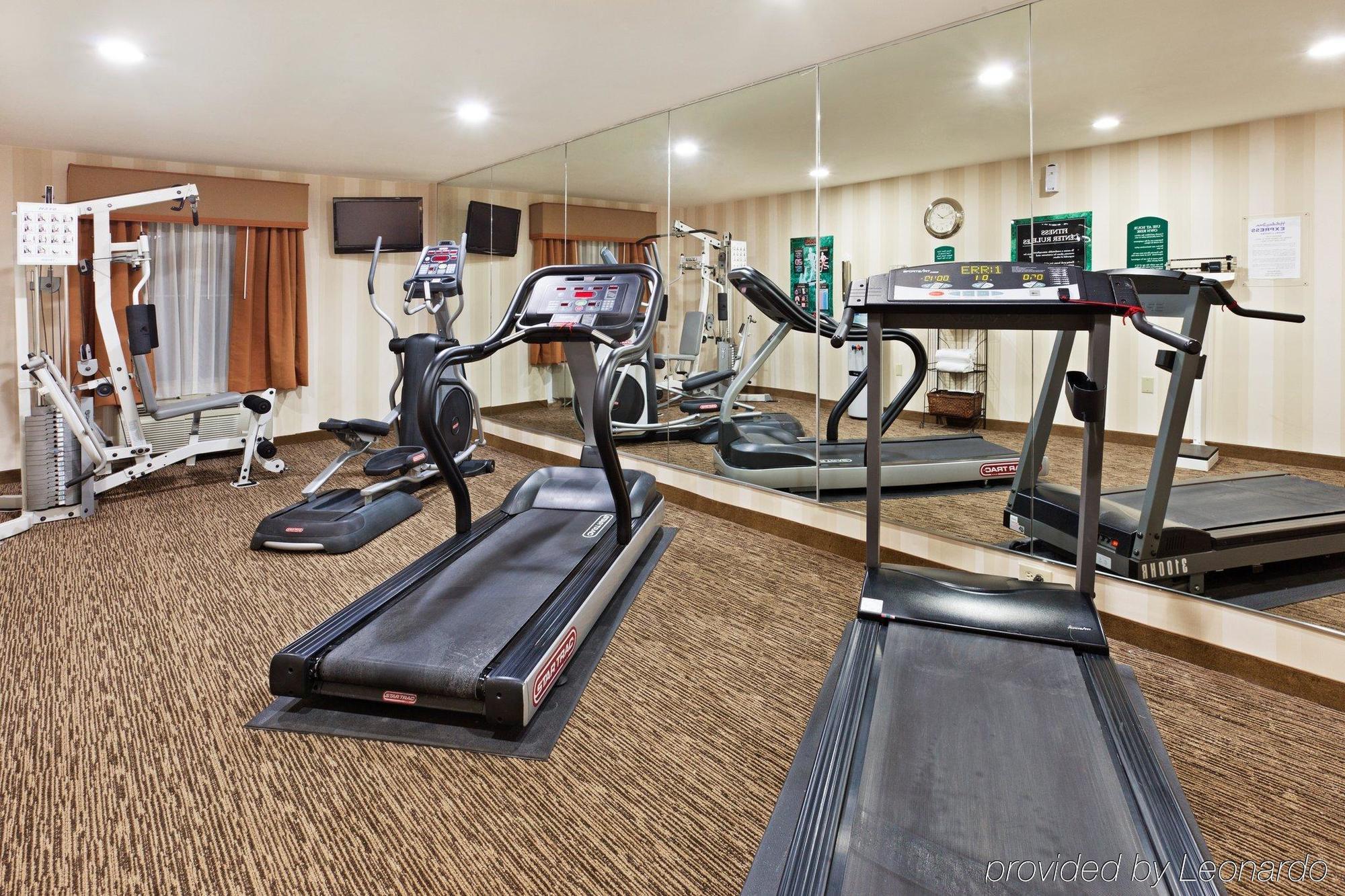 Comfort Inn & Suites Greenwood Near University Udogodnienia zdjęcie