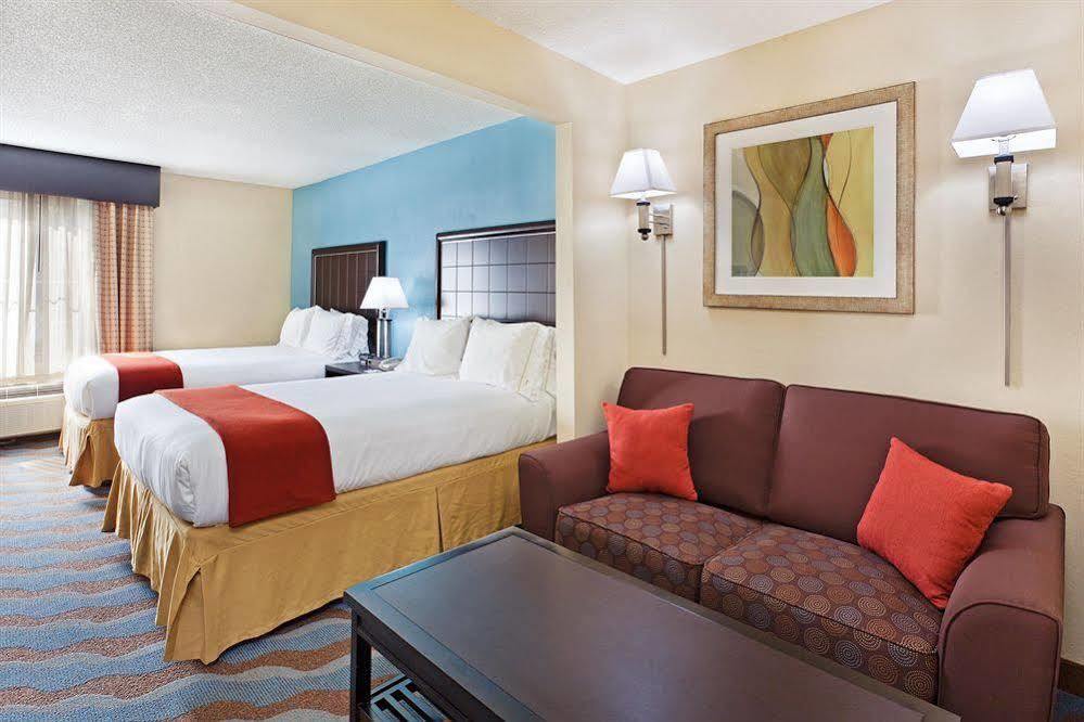 Comfort Inn & Suites Greenwood Near University Zewnętrze zdjęcie